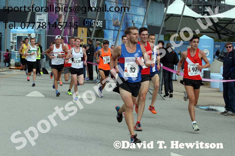 Senior mens 6 stage relay, Northern Senior 6 and 4 and Junior Stage Road Relays, SportsCity, Manchester. Photo:  David T. Hewitson/Sports for All Pics